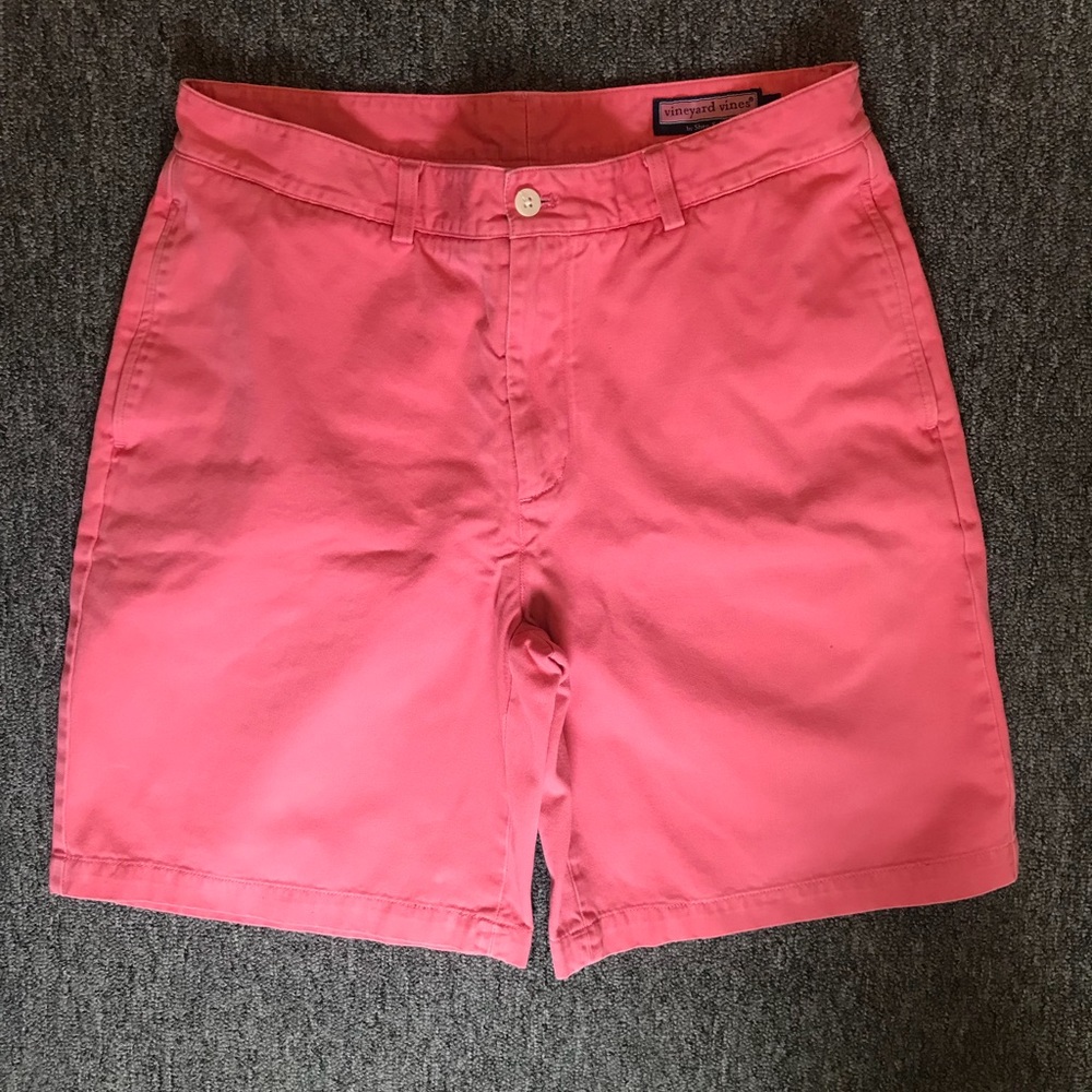 Vineyard Vines Jetty Red Shorts - 33
